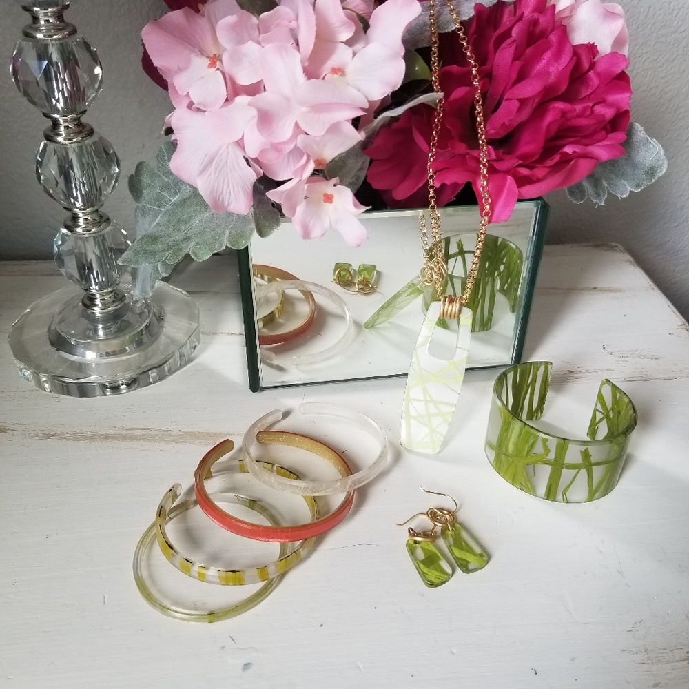 Beautiful Color by Amber jewelry set